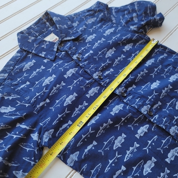Sovereign Code Nordstorm Shirt Boys Blue Shark Fish Button Down Short Sleeve S - Picture 7 of 8